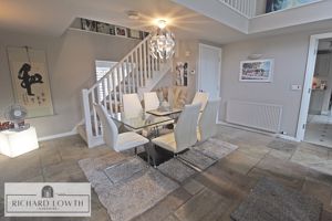 Dining Room- click for photo gallery